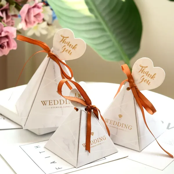 Square Pyramid Chocolate Paper Gift Box-2