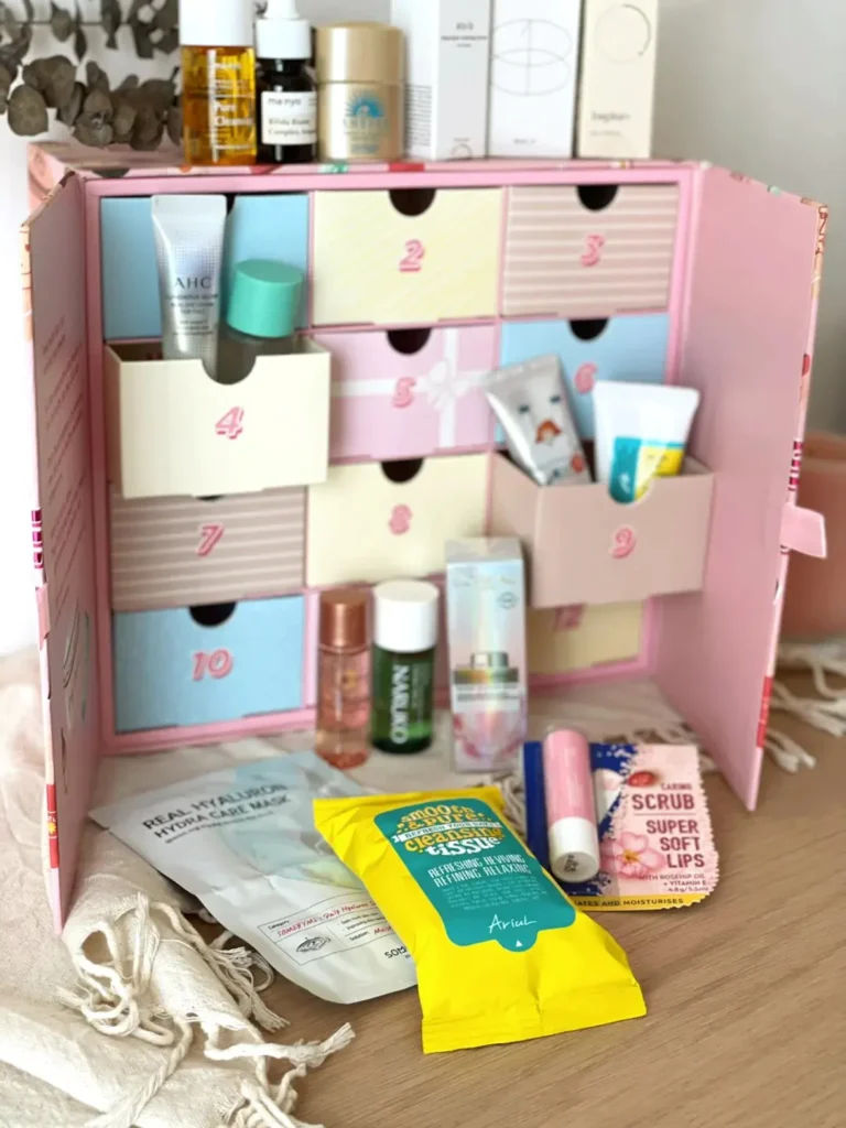 Cosmetic Advent Calendar · Reasons to Order-4